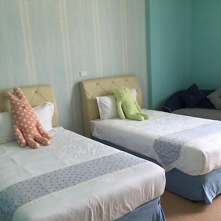 Aunt'S Bed And Breakfast T'ai-tung Buitenkant foto