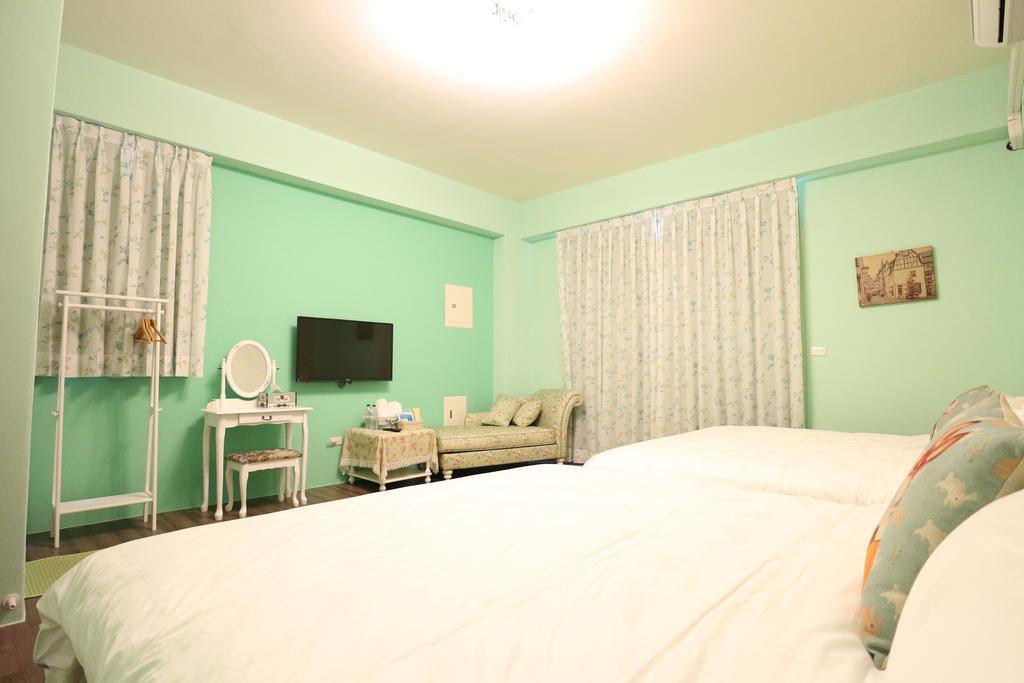 Aunt'S Bed And Breakfast T'ai-tung Buitenkant foto