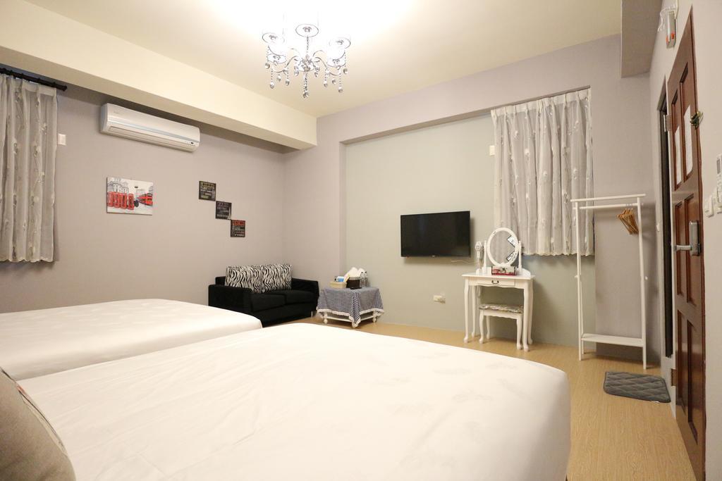 Aunt'S Bed And Breakfast T'ai-tung Buitenkant foto
