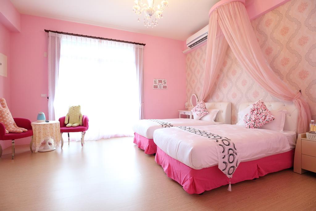 Aunt'S Bed And Breakfast T'ai-tung Buitenkant foto